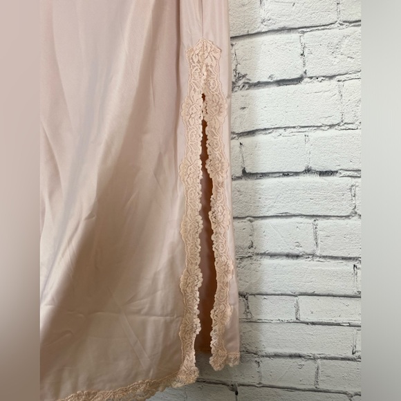 Wild Fable Pink Satin Lace Maxi Skirt Y2K size Large - Picture 5 of 7